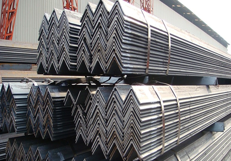 MILD STEEL EQUAL ANGLE     
